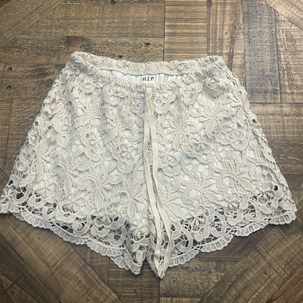 H.I.P. Cream Crochet Trim Shorts